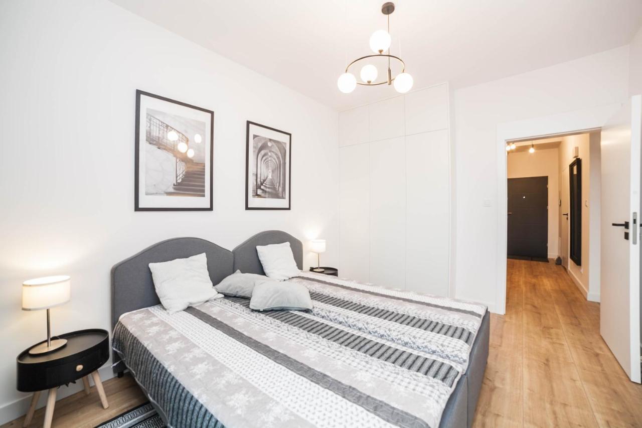 Mragowo Dwupoziomowy Apartament Indygo 85M2 Z Widokiem Na Jezioro Экстерьер фото